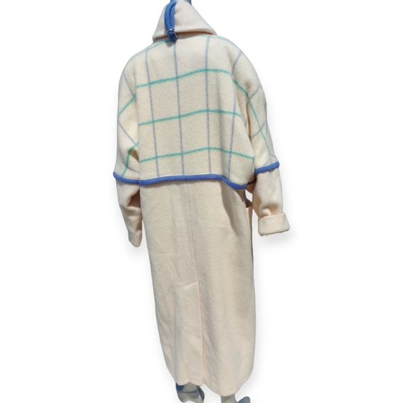 Vintage Shiff Ivory Wool Full Length Coat Size 8 - Picture 10 of 14